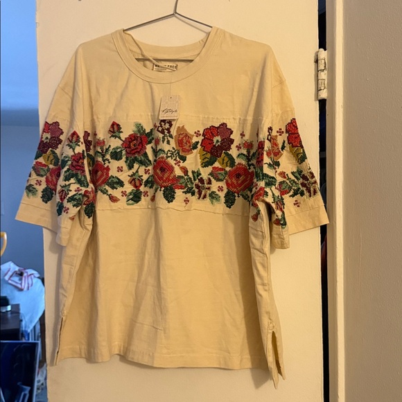 We The Free Antique Bloom Tee NWT - Picture 5 of 8